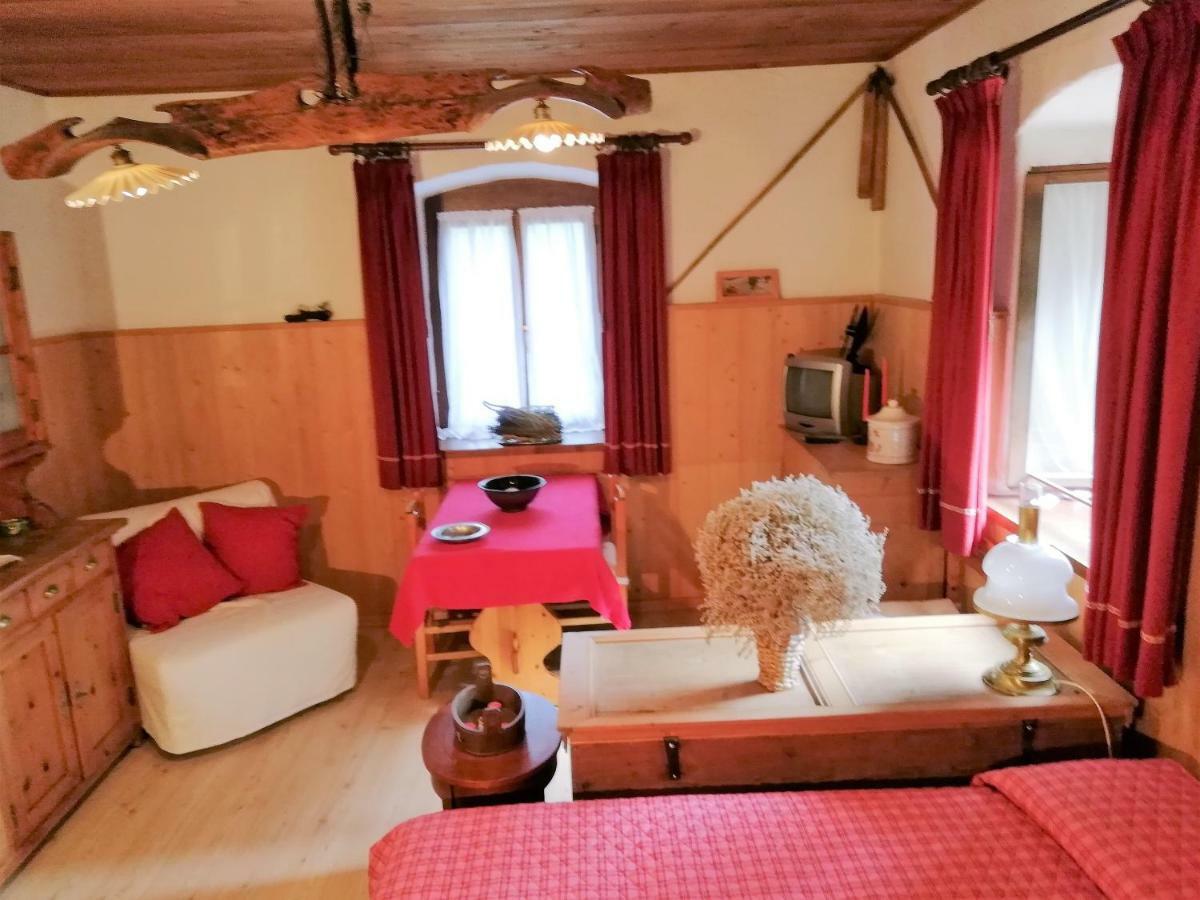Al Piz Monolocale Apartman Colle Santa Lucia Kültér fotó